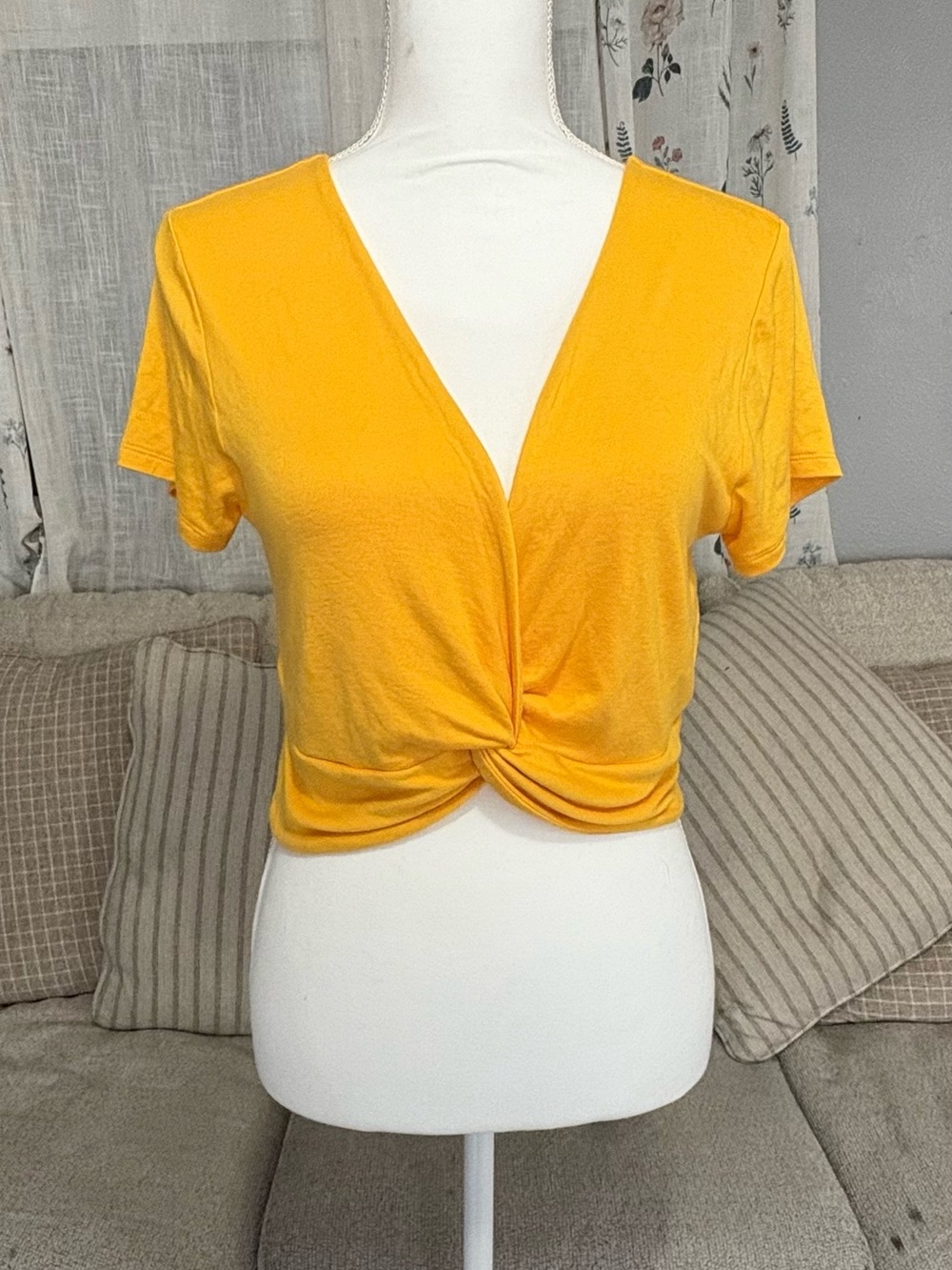 SO Yellow Twist-Front Cropped V-Neck Top